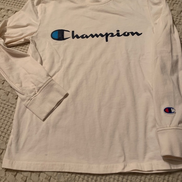 Bundle of TWO Champion Long Sleeve Pullovers Kids Small - Picture 2 of 10
